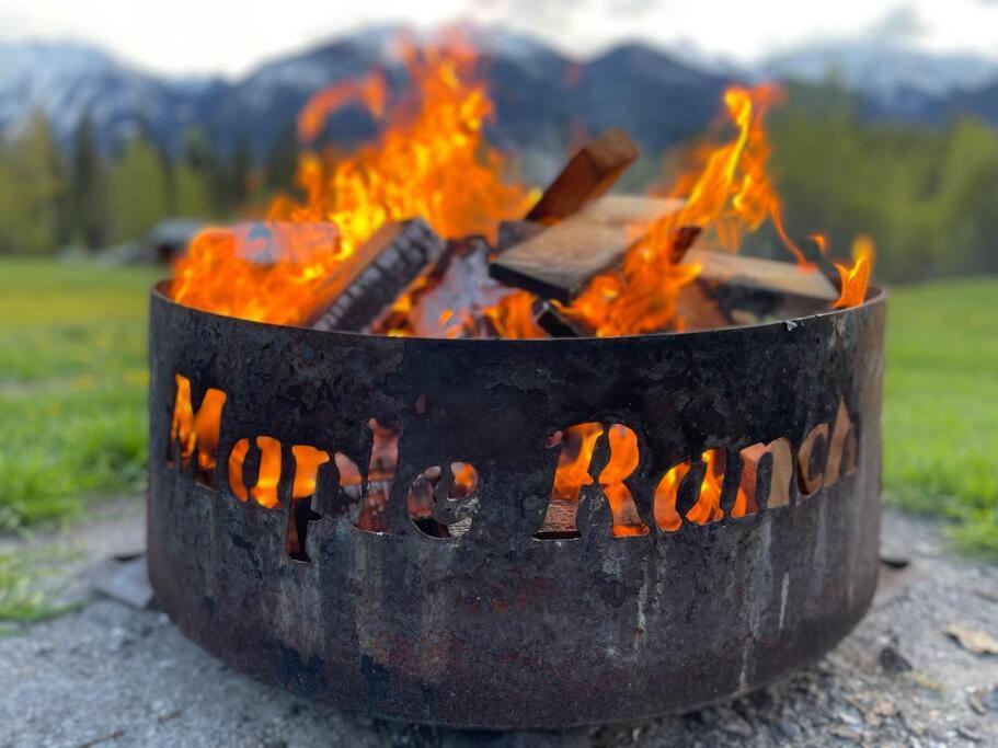 Maple Ranch Golden Βίλα Εξωτερικό φωτογραφία